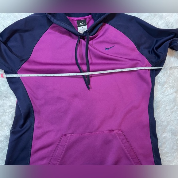 Nike Women's Therma-Fit Pullover Hoodie Sweatshirt medium - Picture 5 of 5